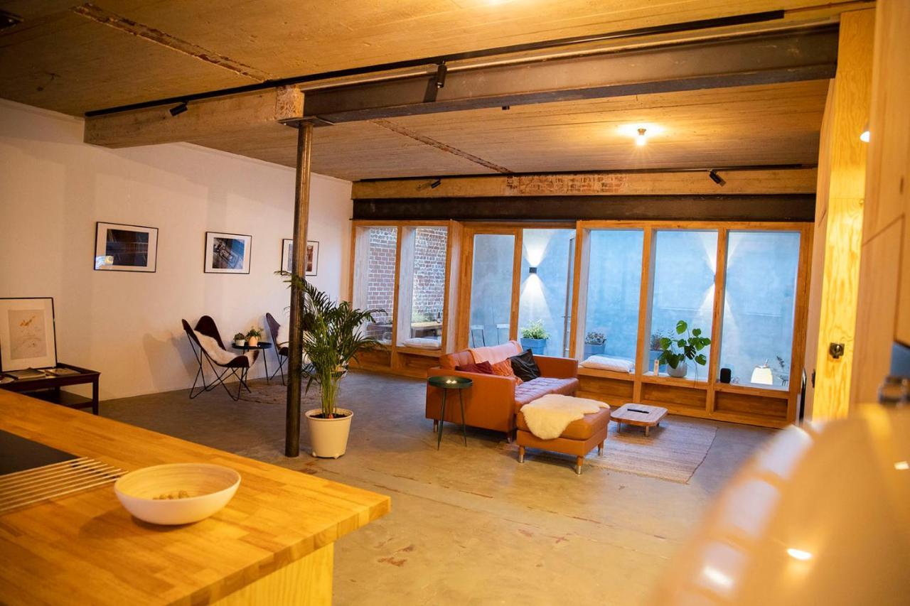 Studio73, Guesthouse Met Sauna คอร์ตไรก์ ภายนอก รูปภาพ