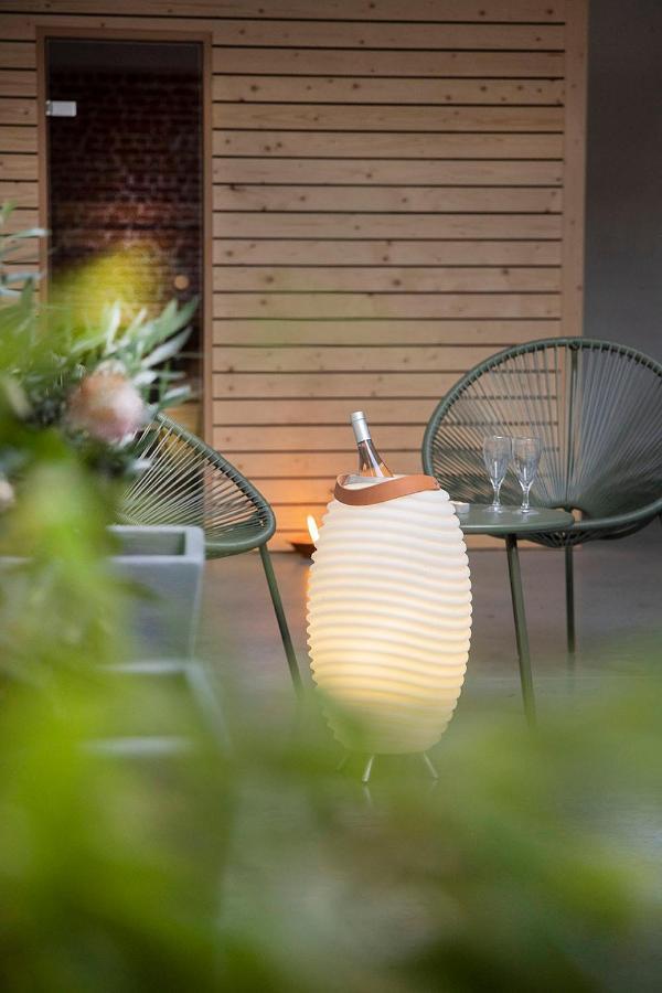 Studio73, Guesthouse Met Sauna คอร์ตไรก์ ภายนอก รูปภาพ