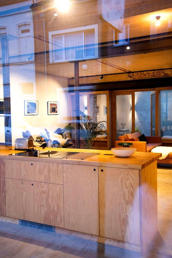 Studio73, Guesthouse Met Sauna คอร์ตไรก์ ภายนอก รูปภาพ