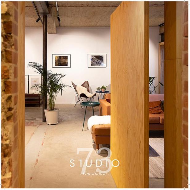 Studio73, Guesthouse Met Sauna คอร์ตไรก์ ภายนอก รูปภาพ